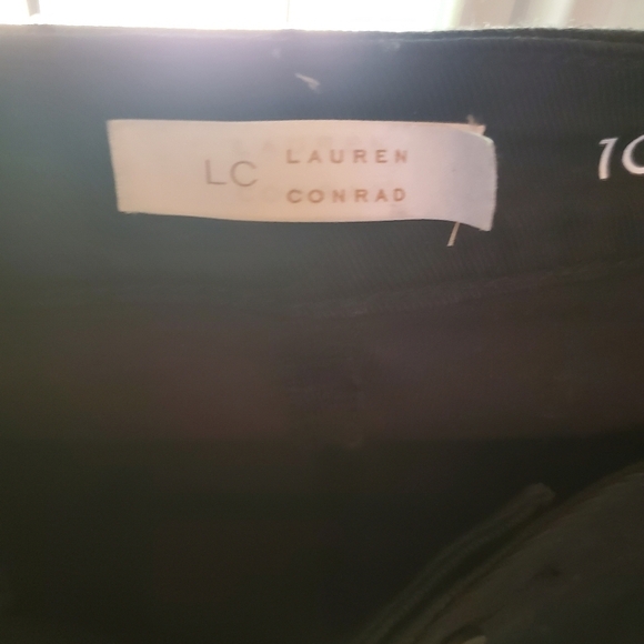 LC Lauren Conrad Skinny Crop Sz. 10 Capri's with Embellished Edge - Picture 6 of 12